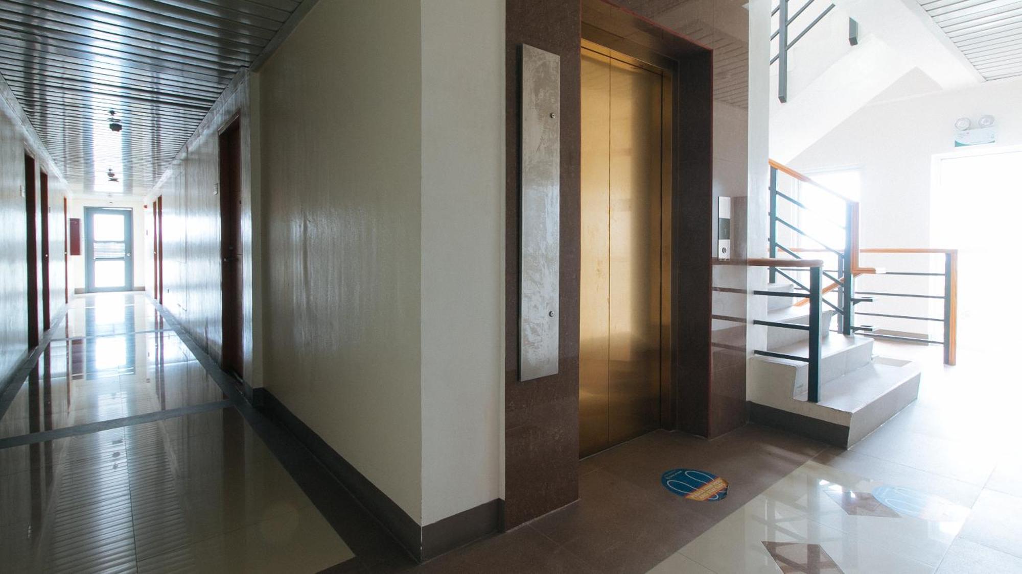 Reddoorz Plus At Alpina Heights Paranaque Paranaque City Eksteriør billede